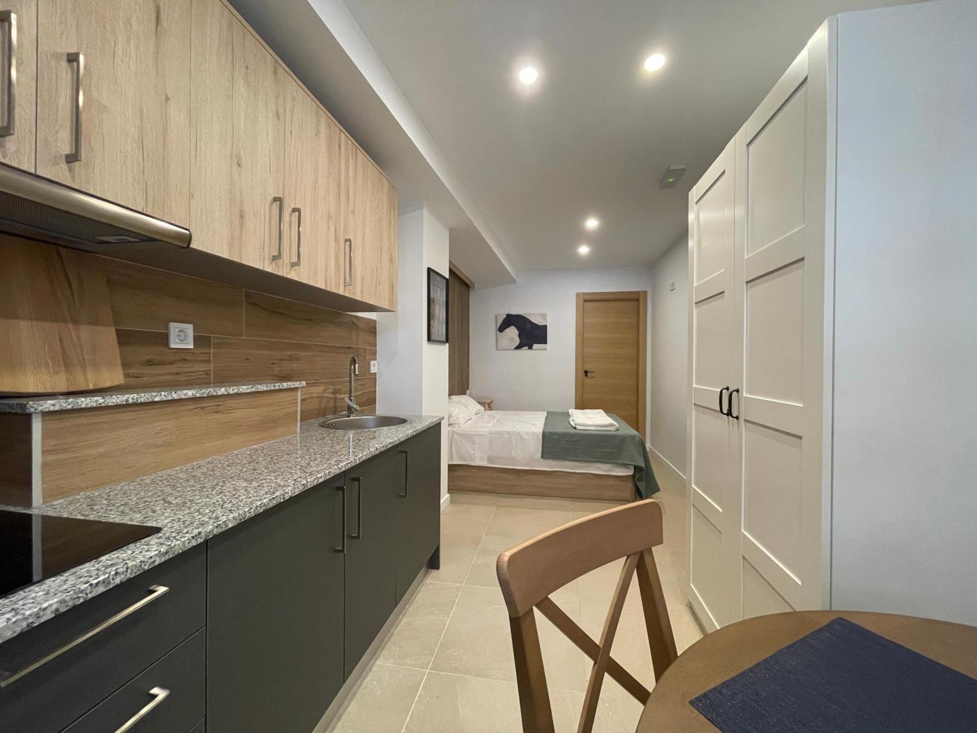Apartamentos Postiguet อาลิกันเต ภายนอก รูปภาพ